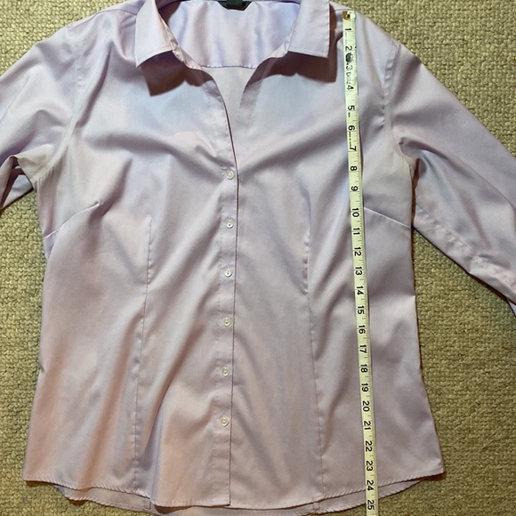 Eddie Bauer Wrinkle Free Shaped Fit Blouse Button - Picture 6 of 7